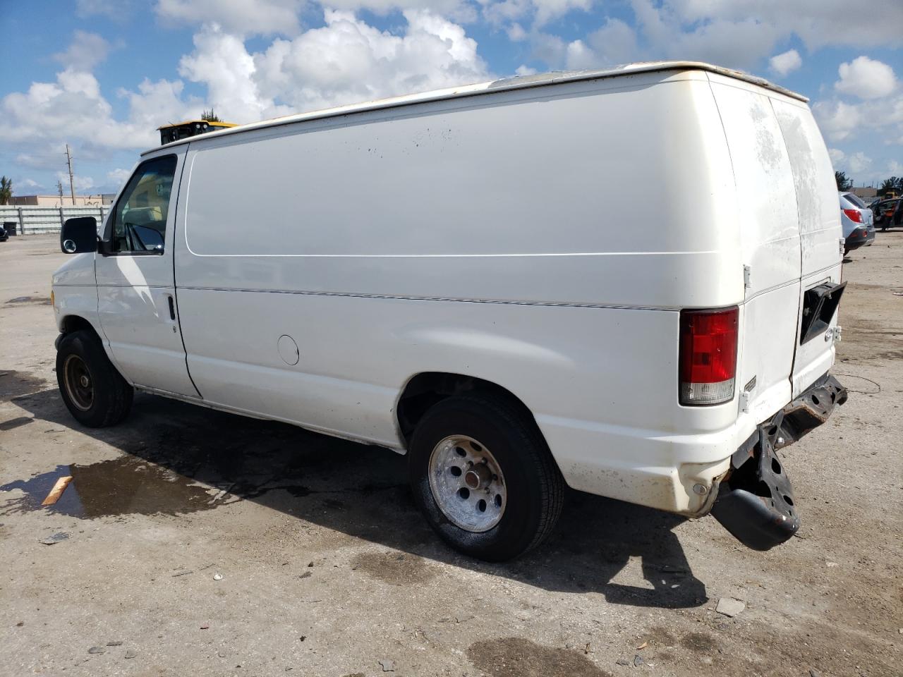 1FTRE1424XHC19985 1999 Ford Econoline E150 Van