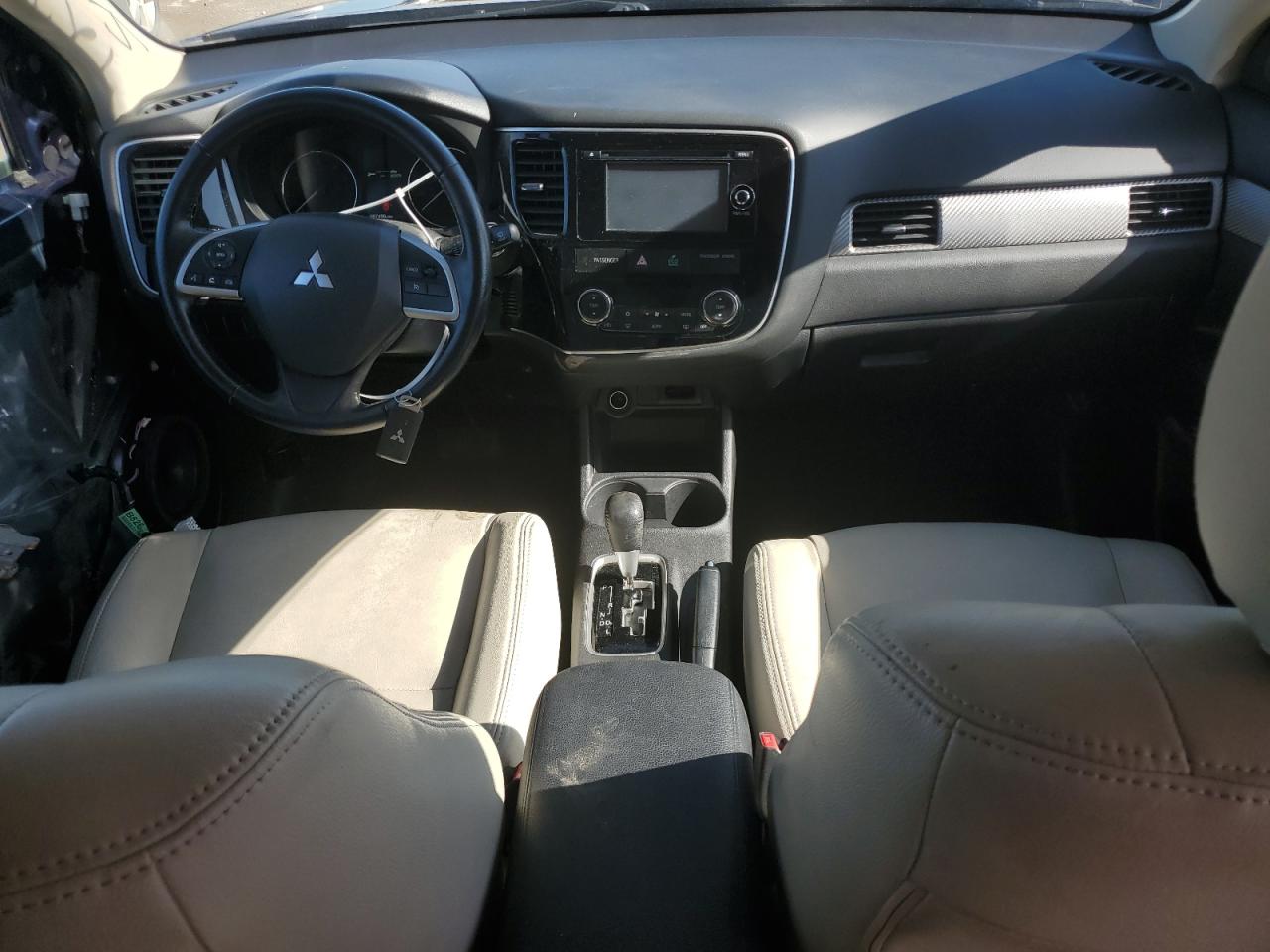 JA4AZ3A34FZ009495 2015 Mitsubishi Outlander Se