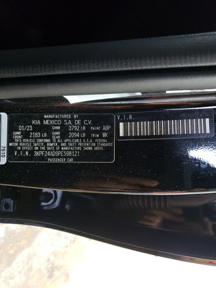 3KPF24AD9PE598121 2023 Kia Forte Lx