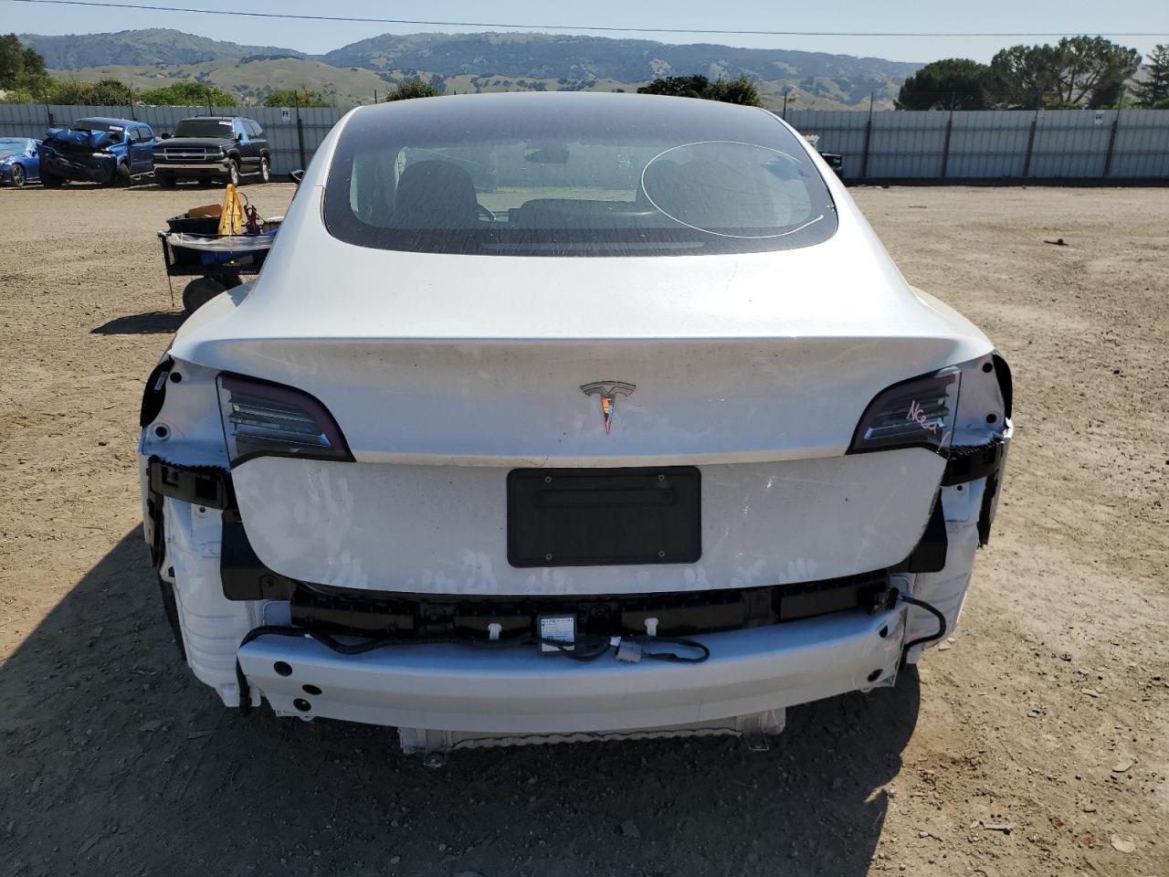 5YJ3E1EA3PF488636 2023 Tesla Model 3