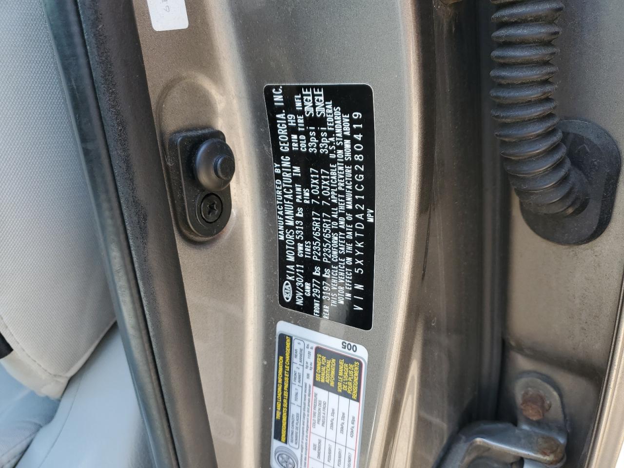 5XYKTDA21CG280419 2012 Kia Sorento Base