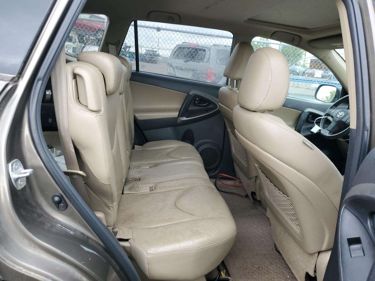 2T3DK4DV5BW042753 2011 Toyota Rav4 Limited