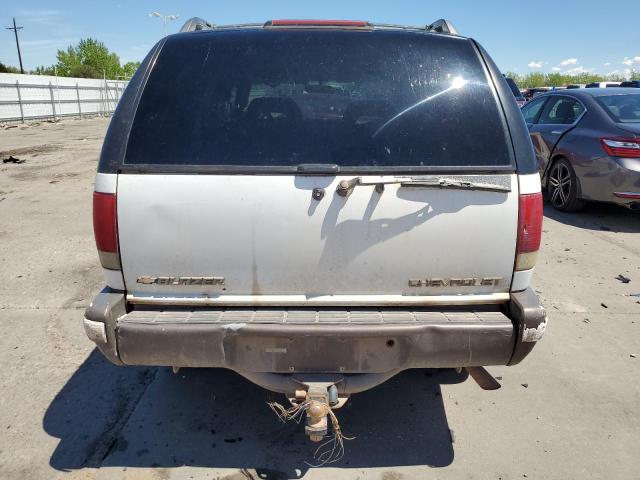 1997 Chevrolet Blazer VIN: 1GNDT13W3V2115841 Lot: 54936844