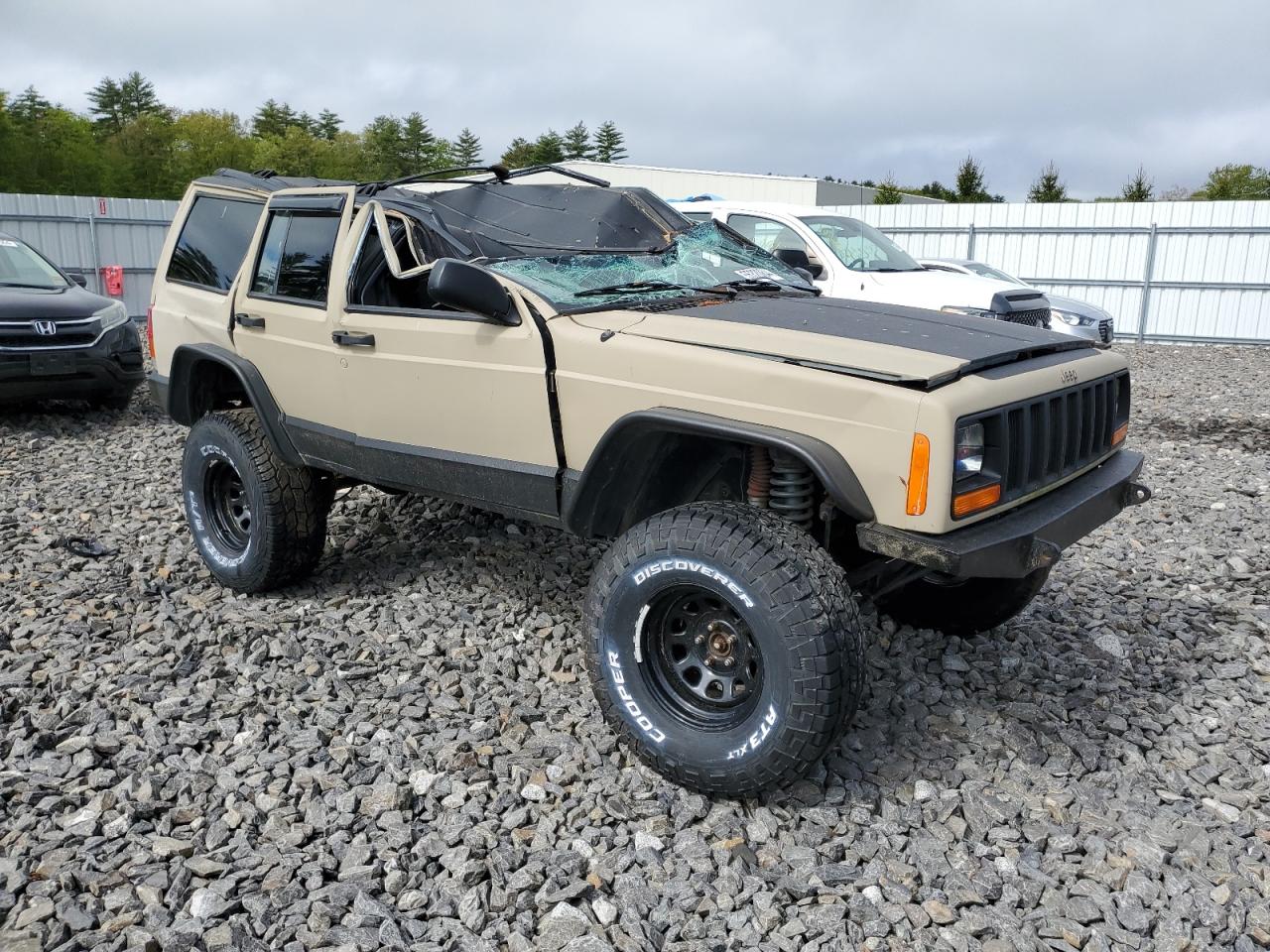 1J4FJ68S0WL220143 1998 Jeep Cherokee Sport