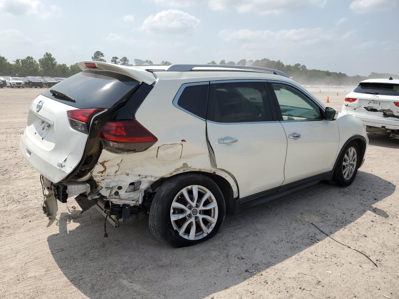 2020 Nissan Rogue S vin: 5N1AT2MT0LC778146