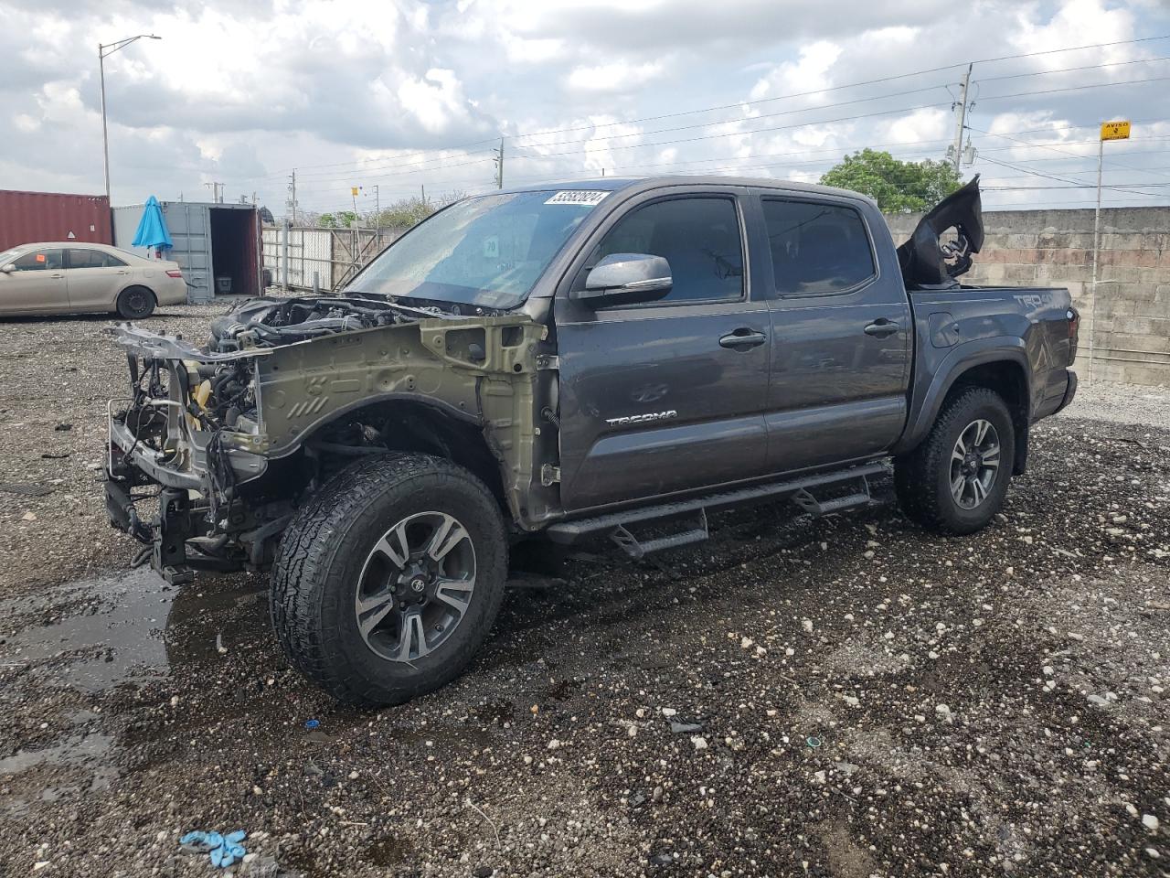 5TFCZ5AN0JX128824 2018 Toyota Tacoma Double Cab