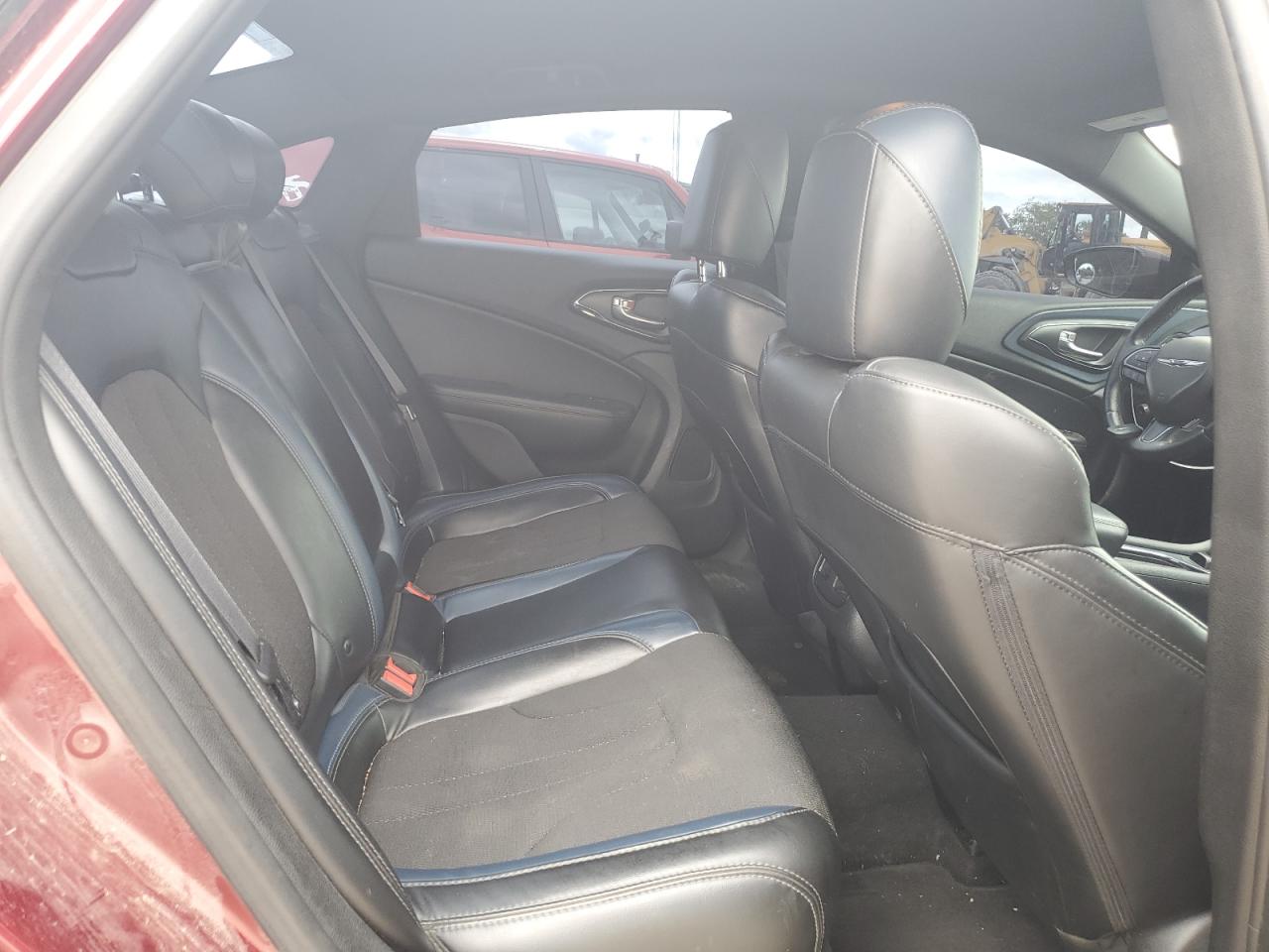 1C3CCCBG3FN656113 2015 Chrysler 200 S