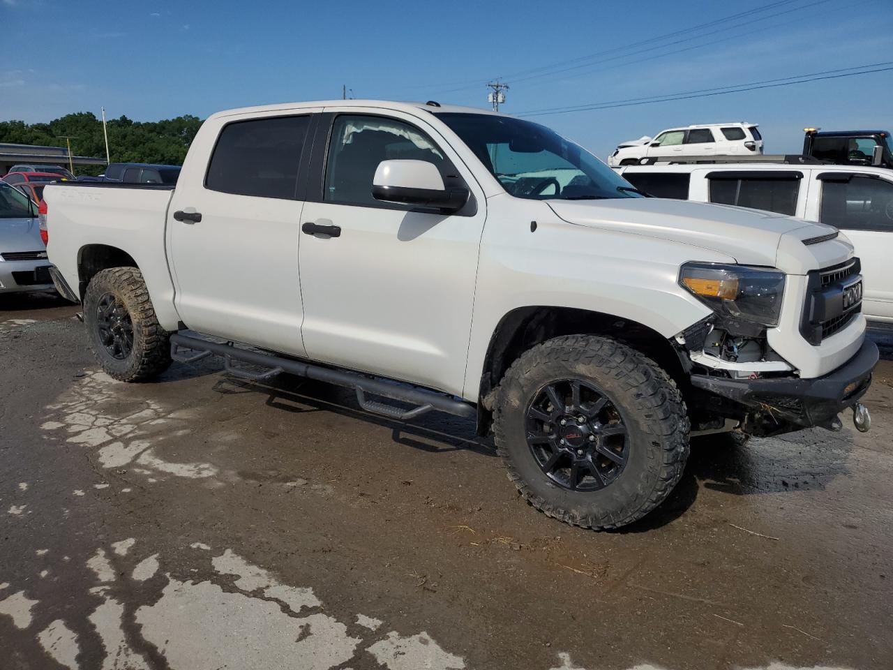 5TFDW5F11GX524790 2016 Toyota Tundra Crewmax Sr5