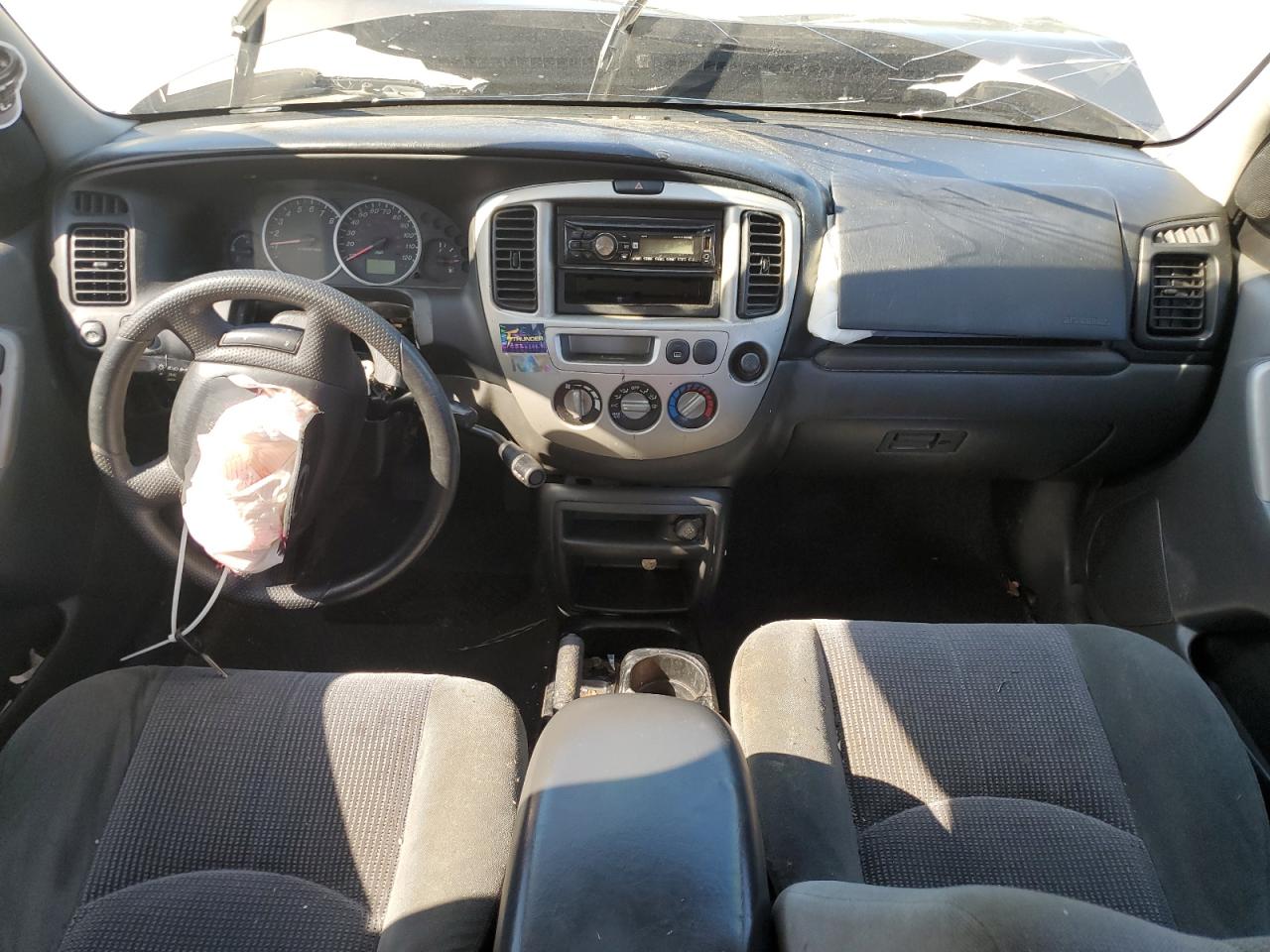 4F2YZ04123KM48275 2003 Mazda Tribute Lx