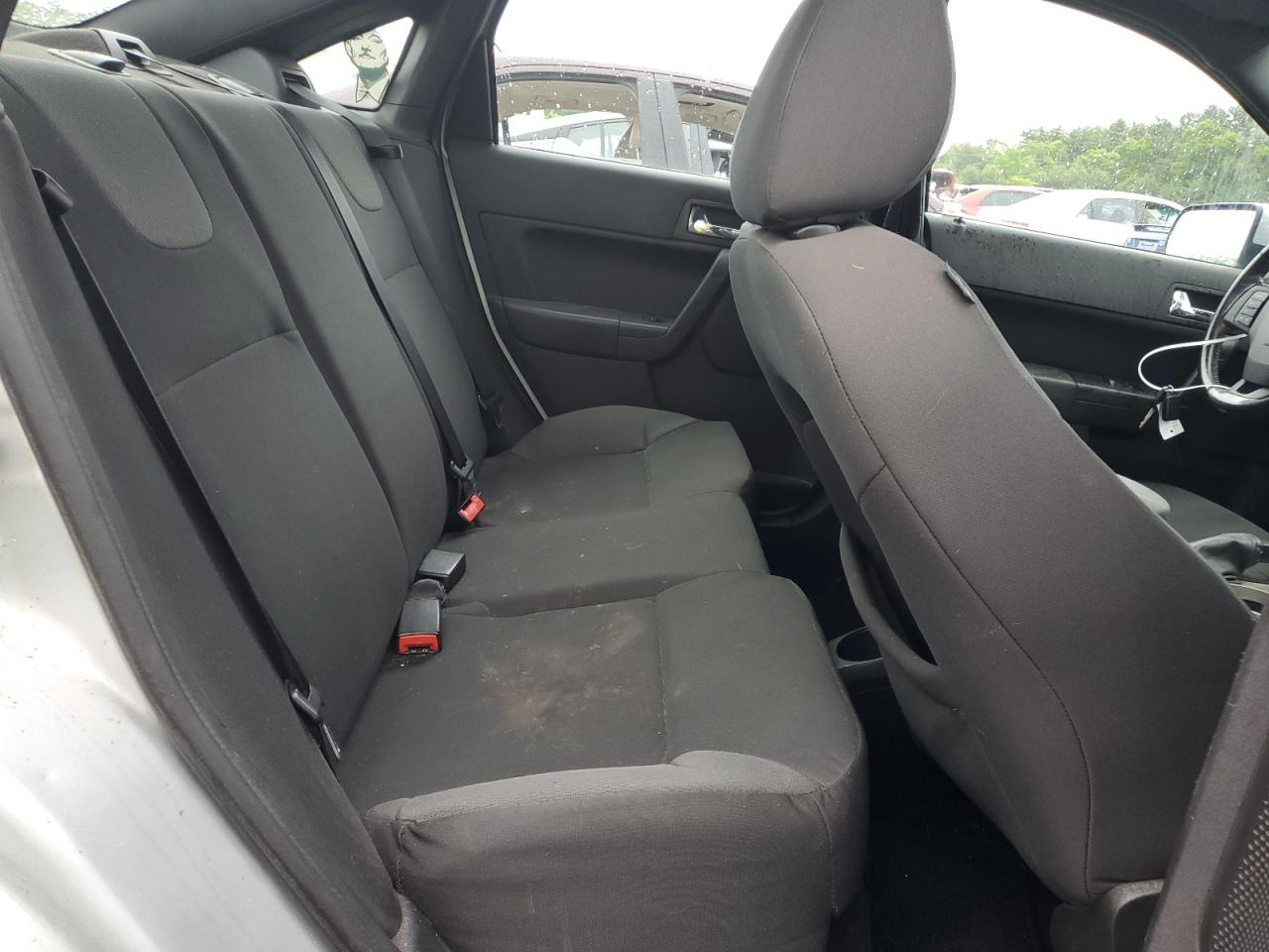 1FAHP35N98W165127 2008 Ford Focus Se