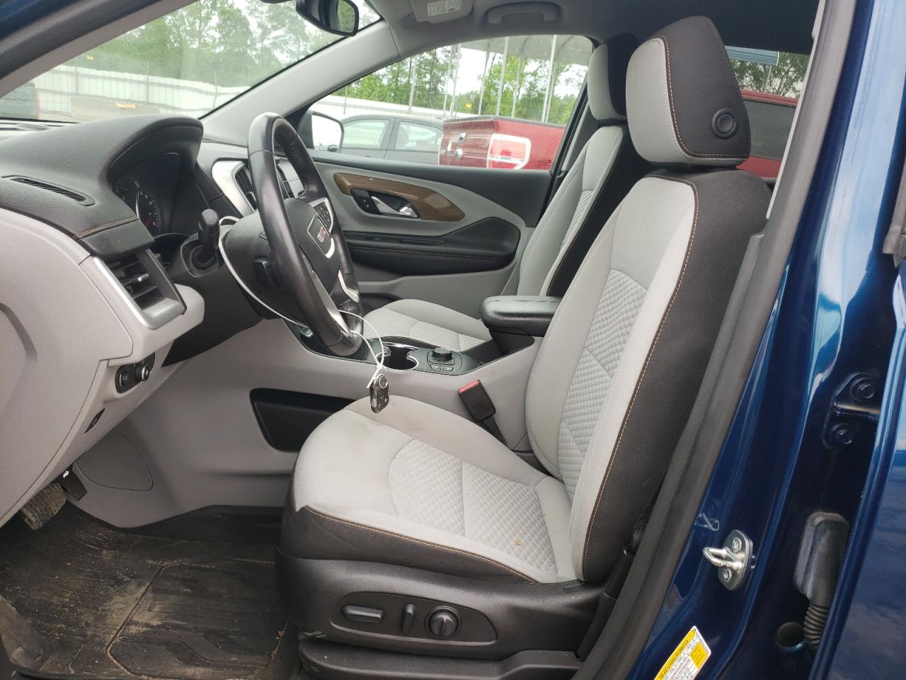 3GKALMEV3KL274276 2019 GMC Terrain Sle