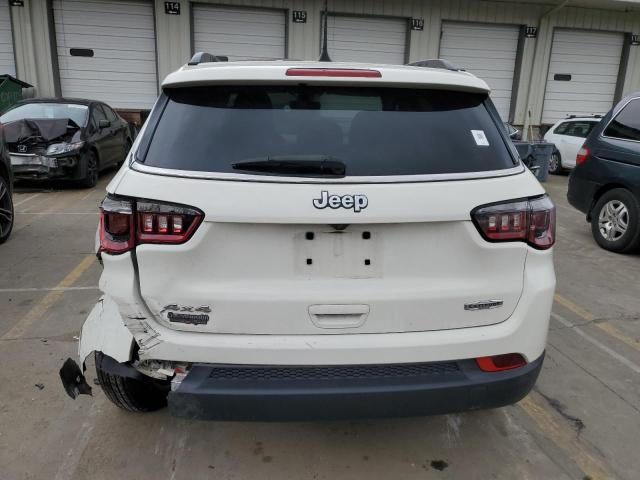 2017 Jeep Compass Latitude VIN: 3C4NJDBBXHT579022 Lot: 54217504