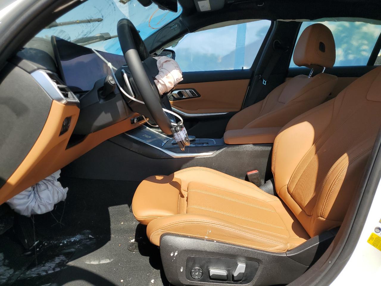 3MW69FF01P8D27188 2023 BMW 330I