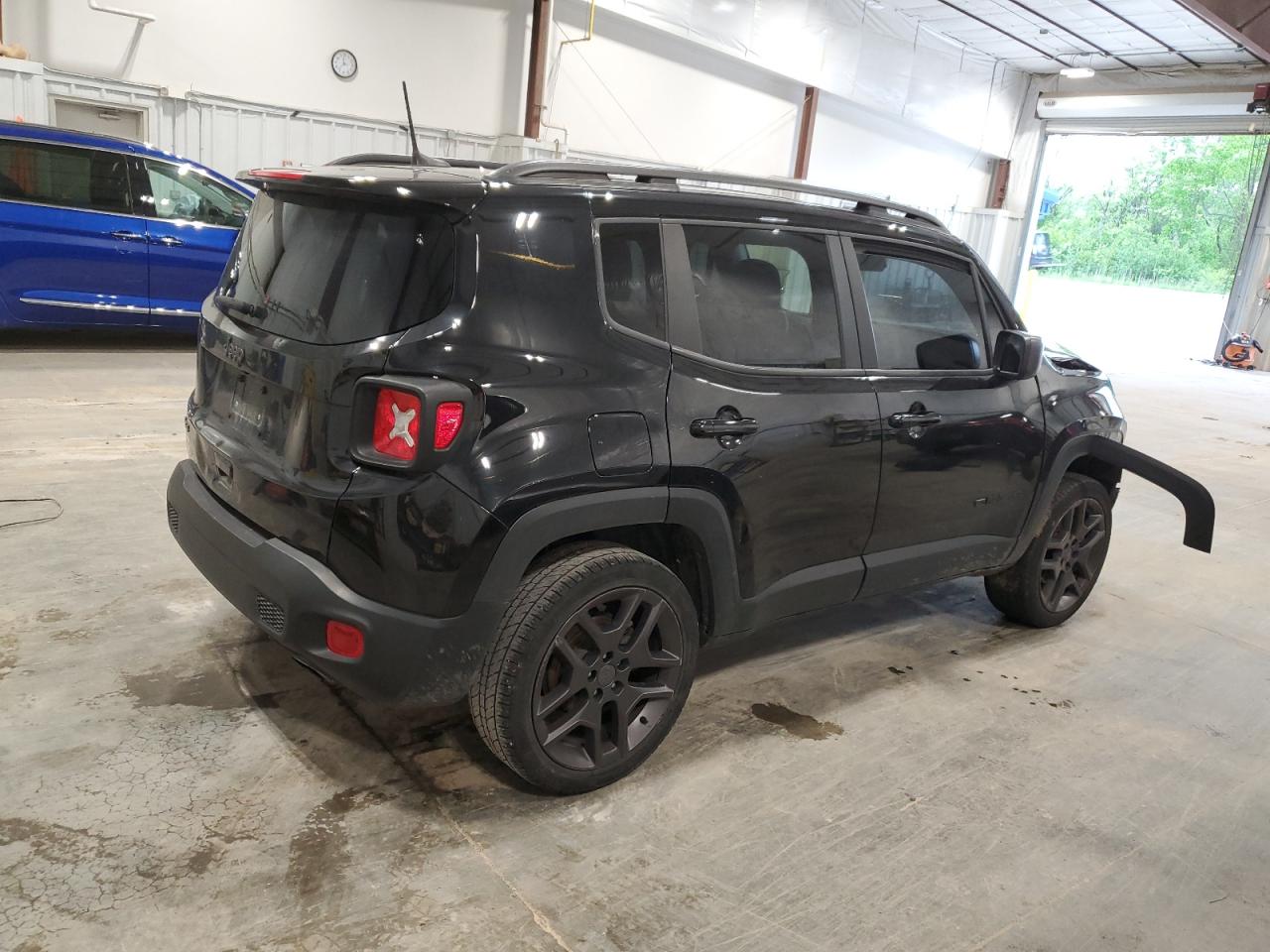 ZACNJDBB8MPM75031 2021 Jeep Renegade Latitude