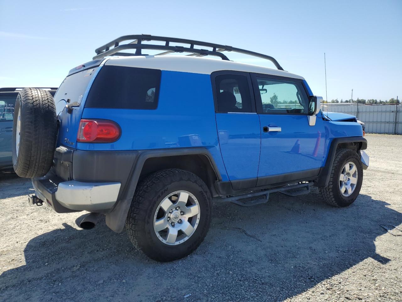 JTEBU11F170017319 2007 Toyota Fj Cruiser