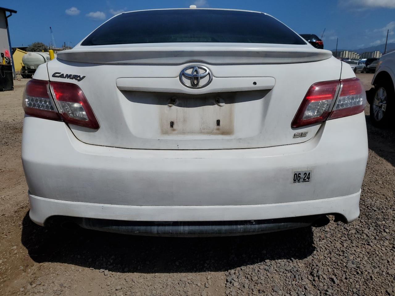 4T1BF3EK5BU586656 2011 Toyota Camry Base