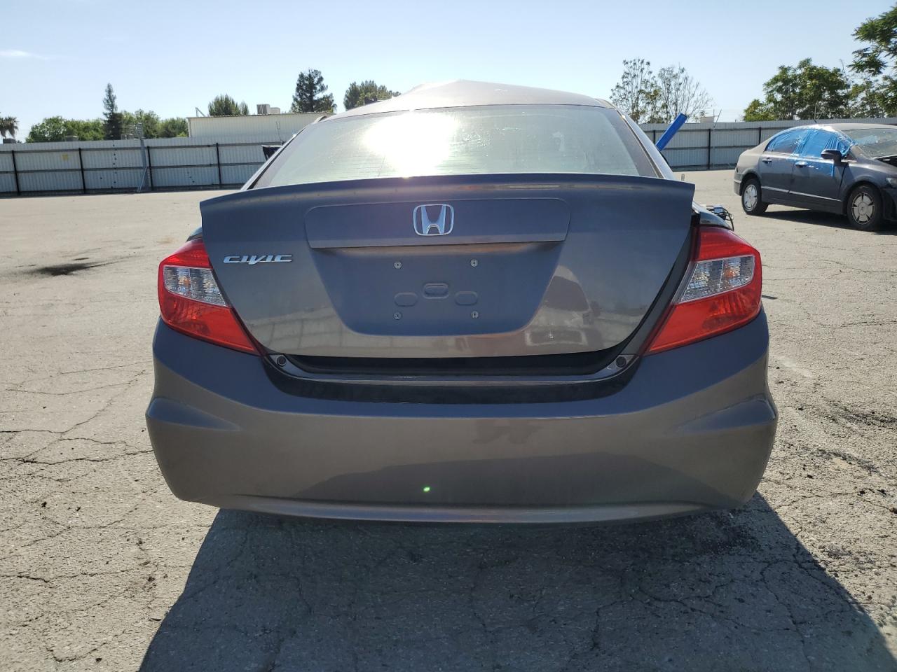 19XFB2F51CE324721 2012 Honda Civic Lx