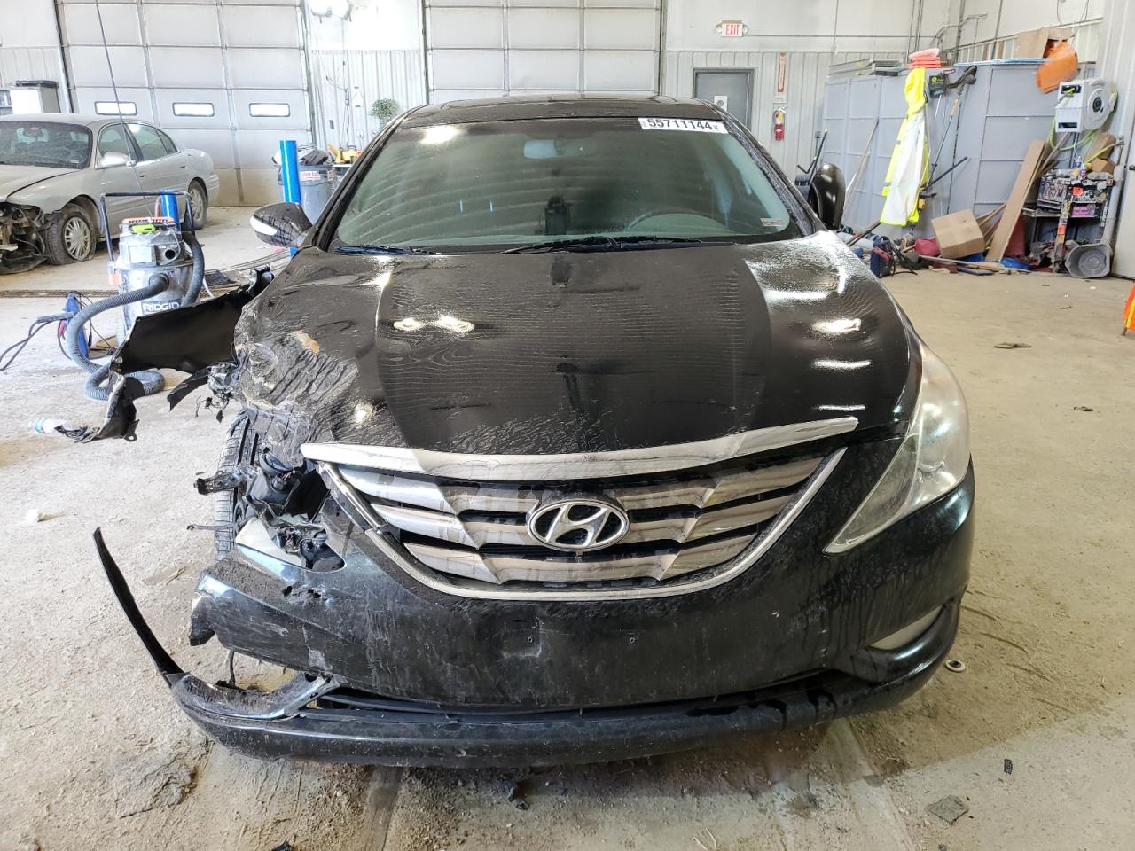 5NPEC4AC0BH118469 2011 Hyundai Sonata Se