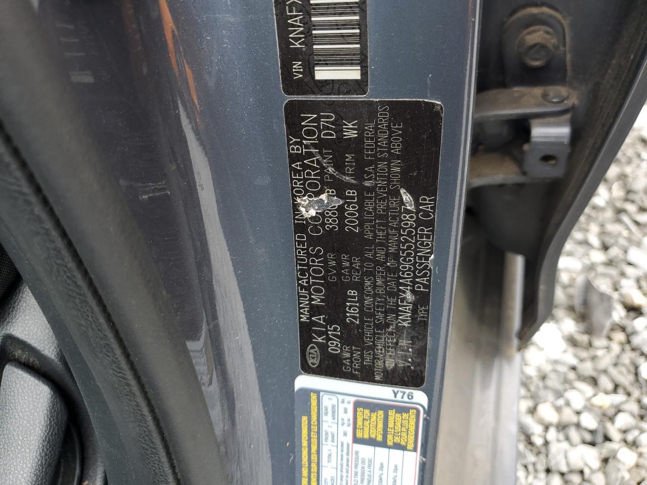 KNAFX4A69G5525987 2016 Kia Forte Lx