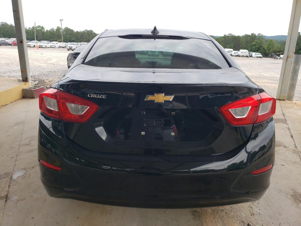 2016 Chevrolet Cruze Ls vin: 1G1BC5SM9G7250005