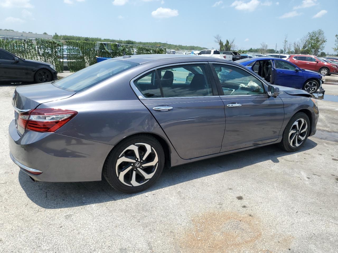 1HGCR2E7XGA046994 2016 Honda Accord Ex