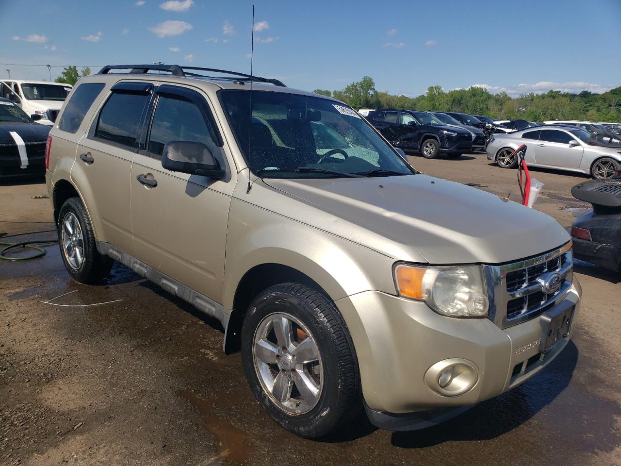 1FMCU9DG2AKD31726 2010 Ford Escape Xlt