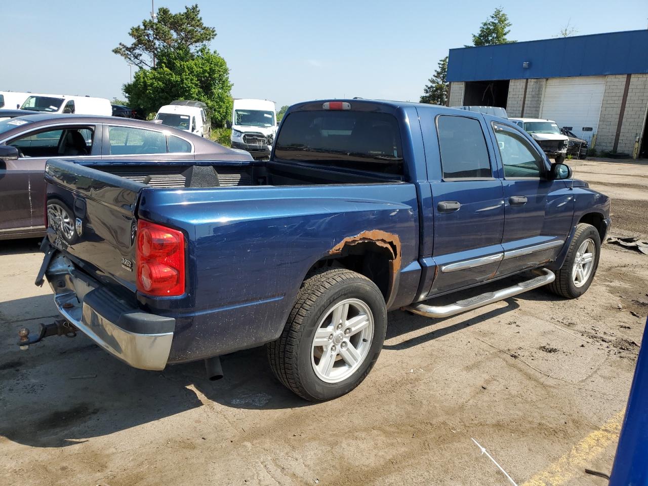 1D7HW58J97S180062 2007 Dodge Dakota Quad Laramie