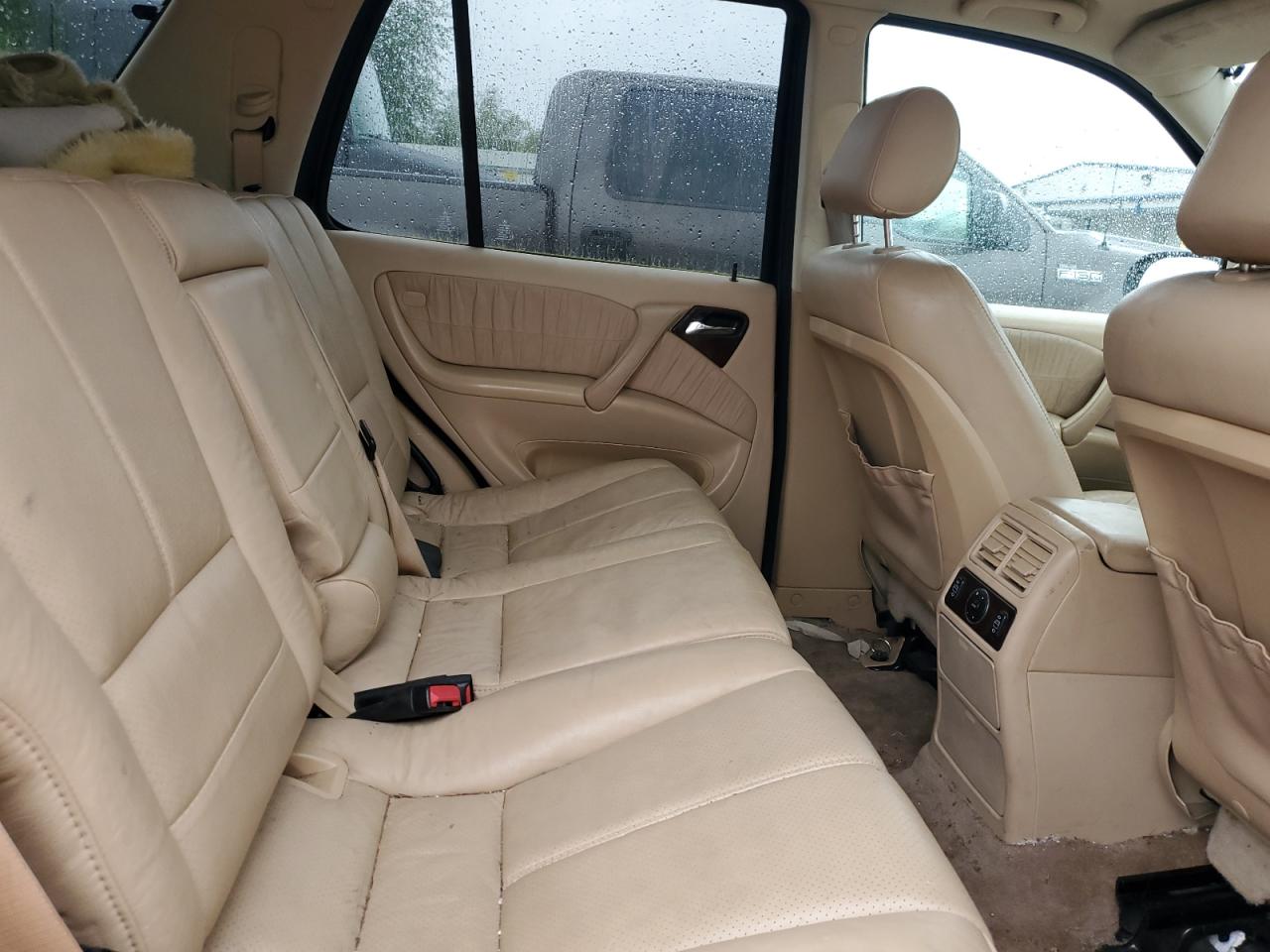 4JGAB75E42A303707 2002 Mercedes-Benz Ml 500