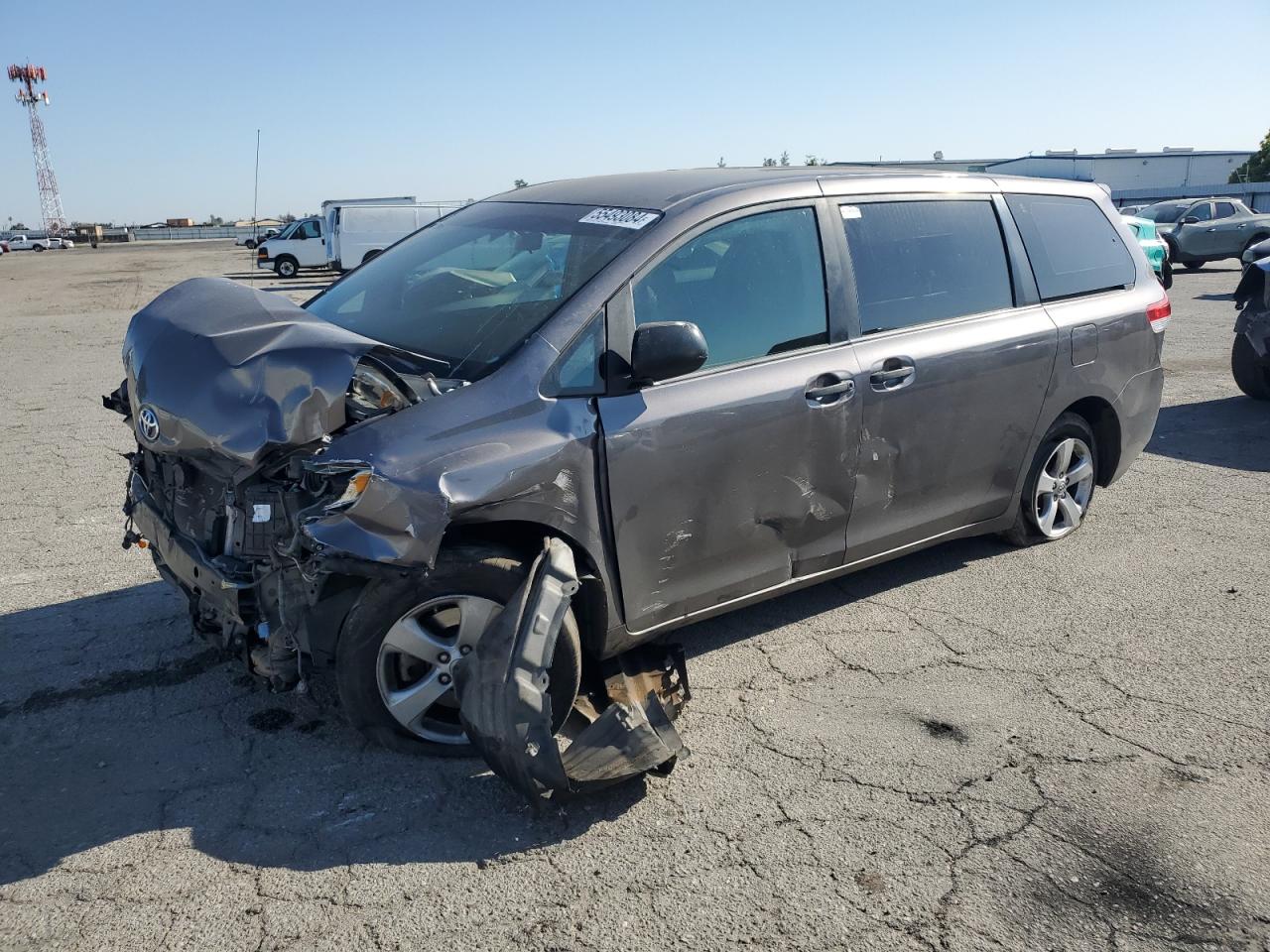 5TDKA3DC0BS004965 2011 Toyota Sienna Base