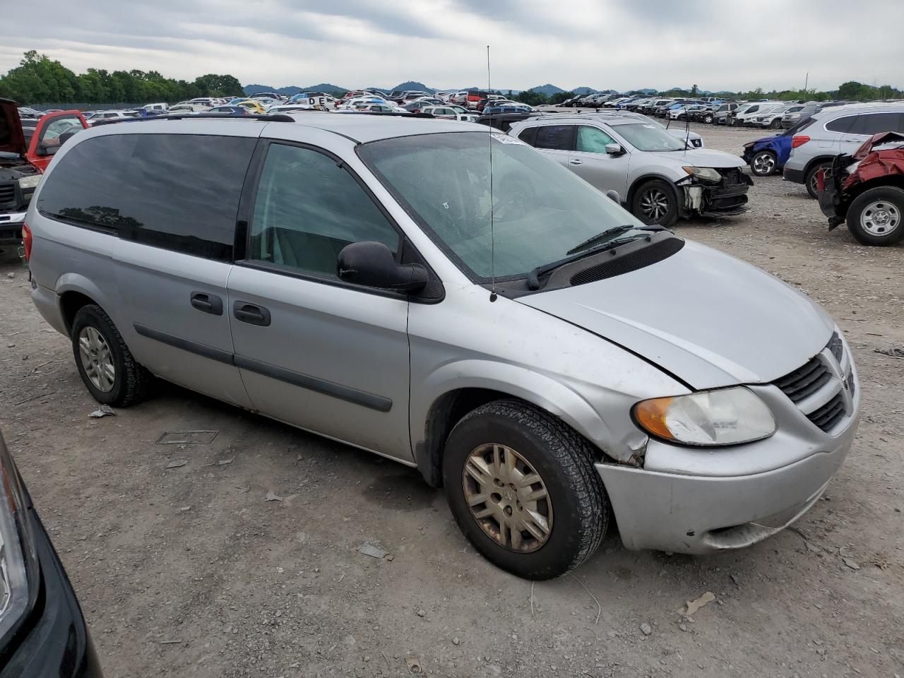 1D4GP24RX5B183226 2005 Dodge Grand Caravan Se