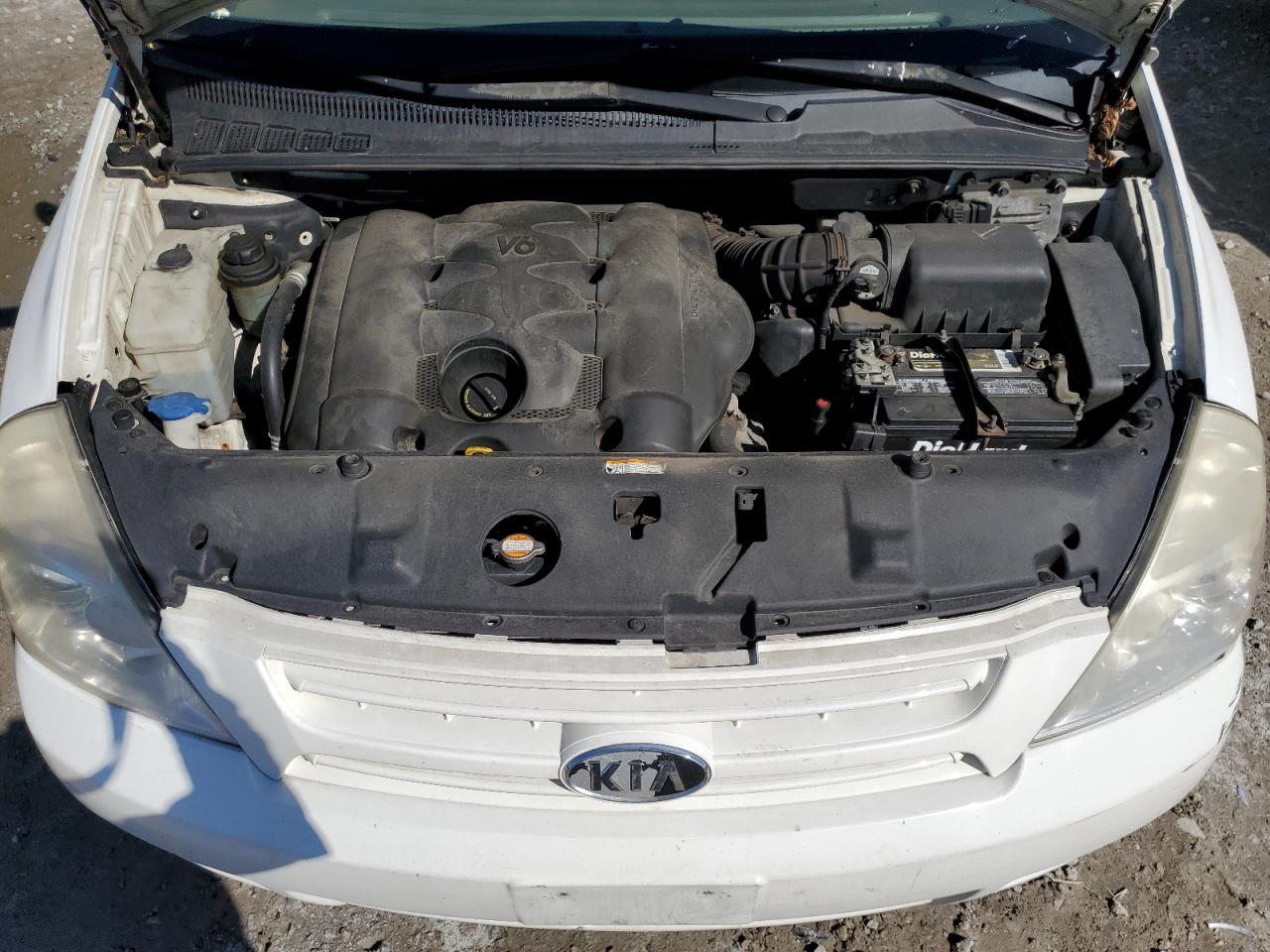 KNDMG4C34A6349879 2010 Kia Sedona Lx