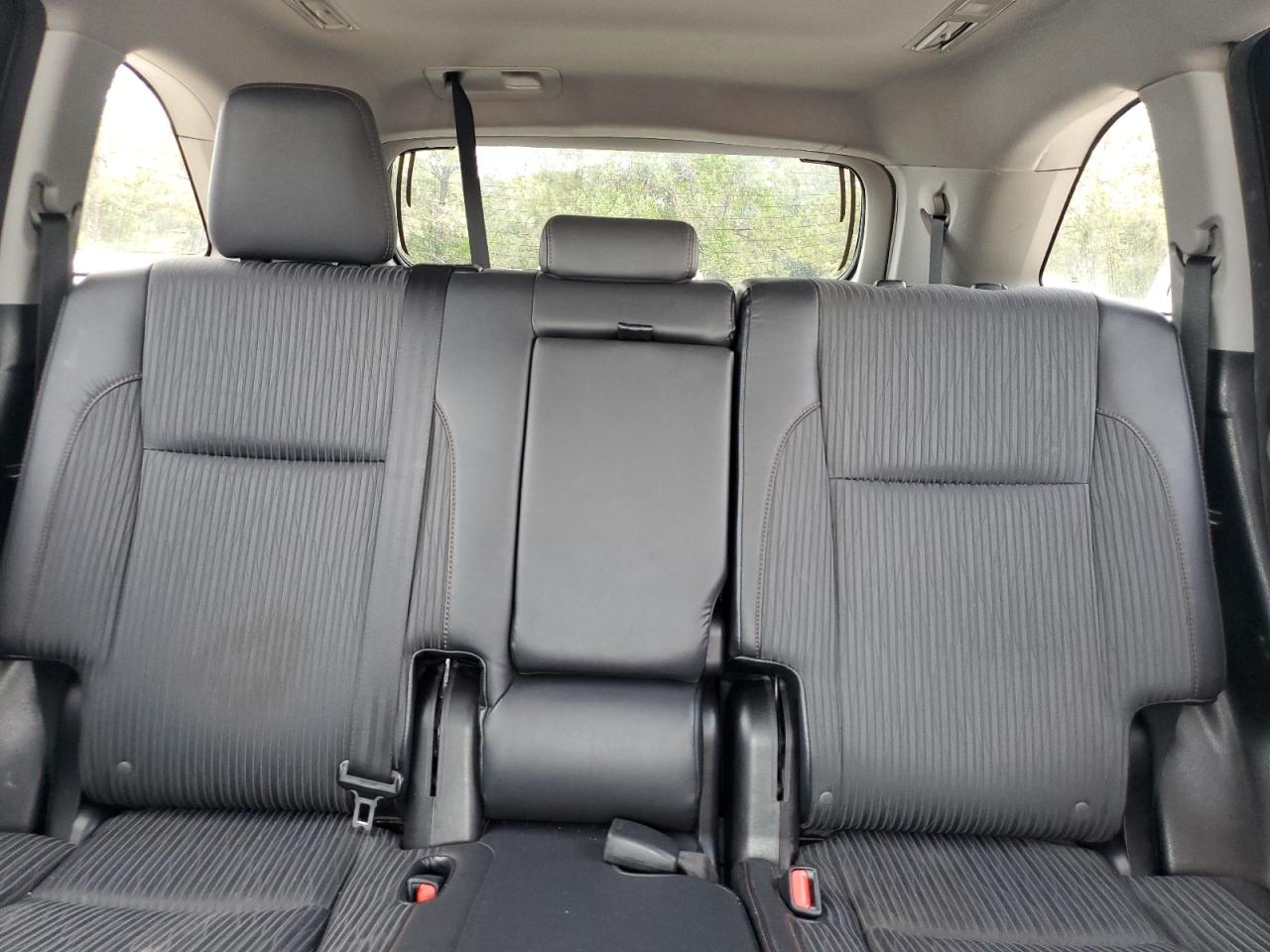 5TDZKRFH2FS078143 2015 Toyota Highlander Le