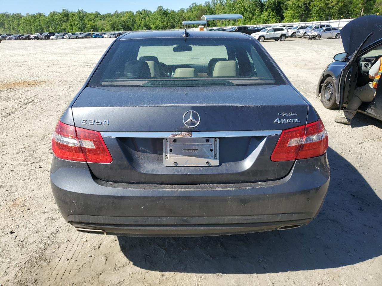 WDDHF8HB0AA178028 2010 Mercedes-Benz E 350 4Matic