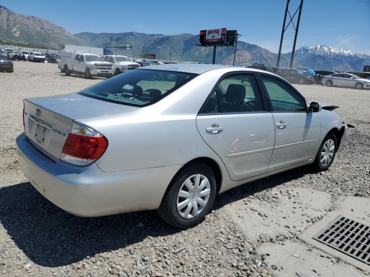 4T1BE32K45U567608 2005 Toyota Camry Le