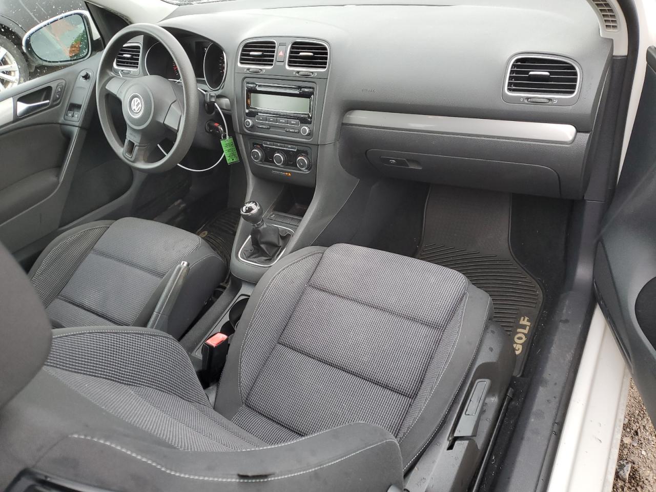 WVWAB7AJ8BW241898 2011 Volkswagen Golf