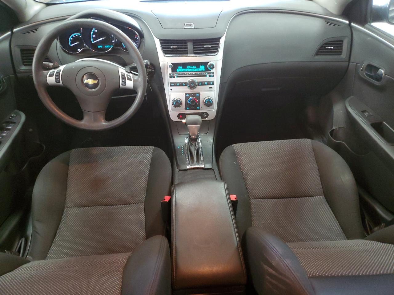 1G1ZC5EBXAF323081 2010 Chevrolet Malibu 1Lt