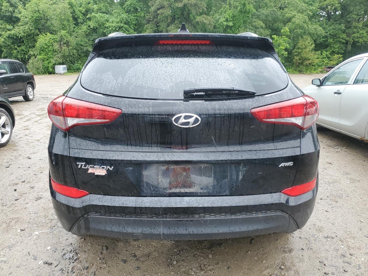 KM8J3CA48JU649386 2018 Hyundai Tucson Sel