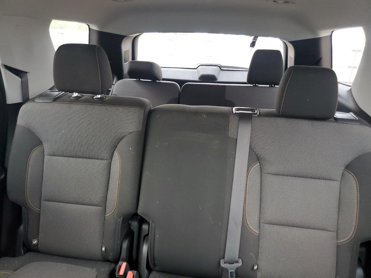 CHEVROLET TRAVERSE LS