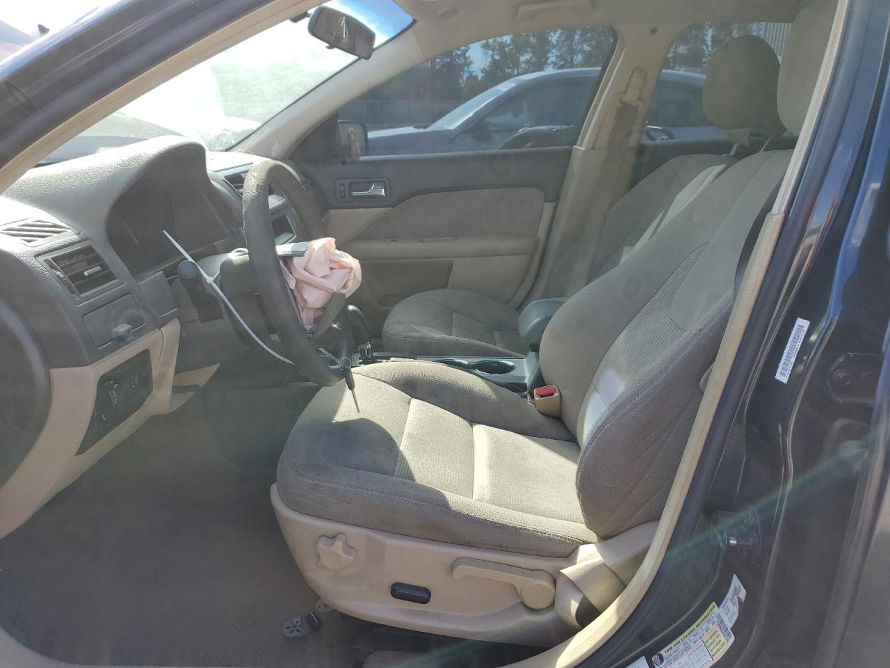 3FAHP0HA1AR357223 2010 Ford Fusion Se