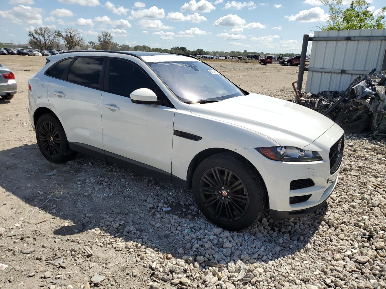 SADCJ2FX1JA256707 2018 Jaguar F-Pace Premium