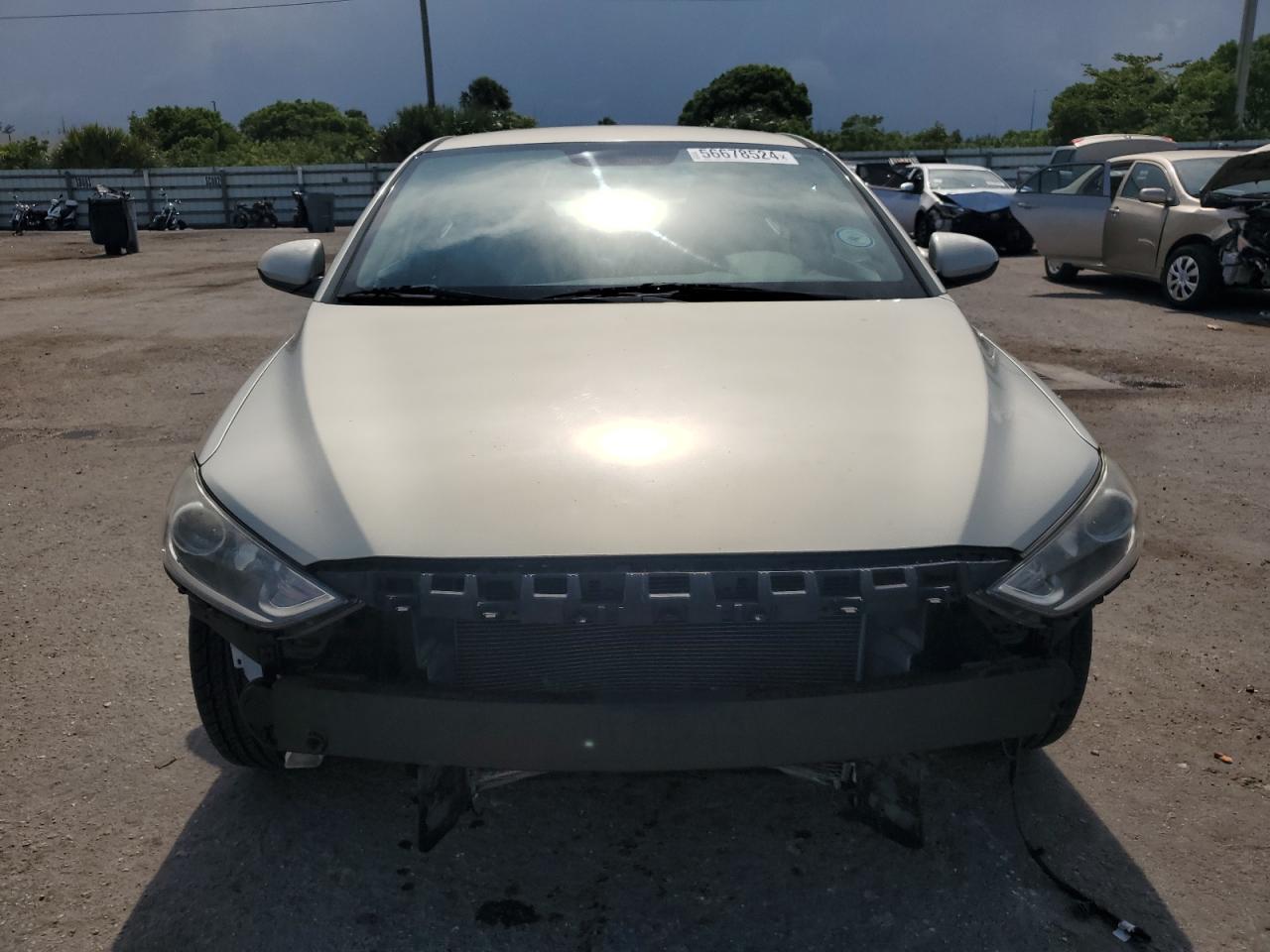 KMHD74LF3JU580564 2018 Hyundai Elantra Se