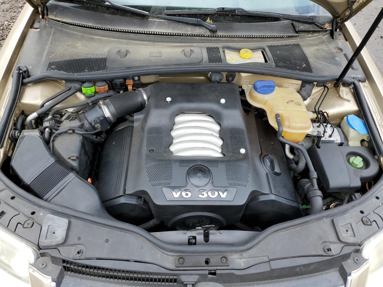 WVWRH63BX2P115215 2002 Volkswagen Passat Glx