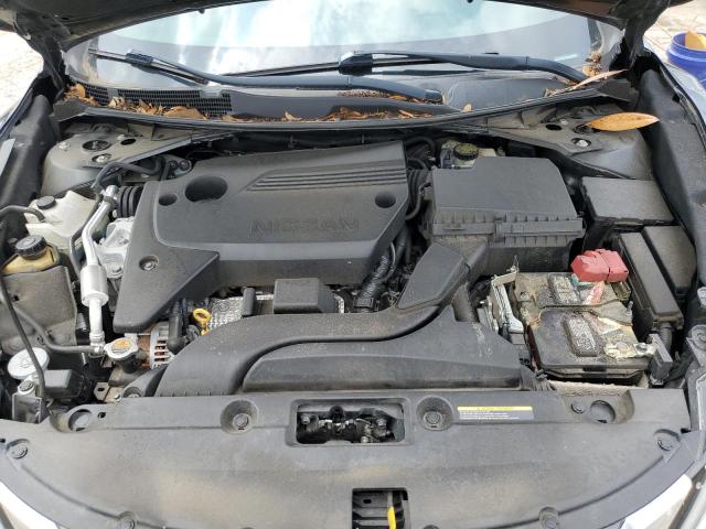 2017 Nissan Altima - Image 11