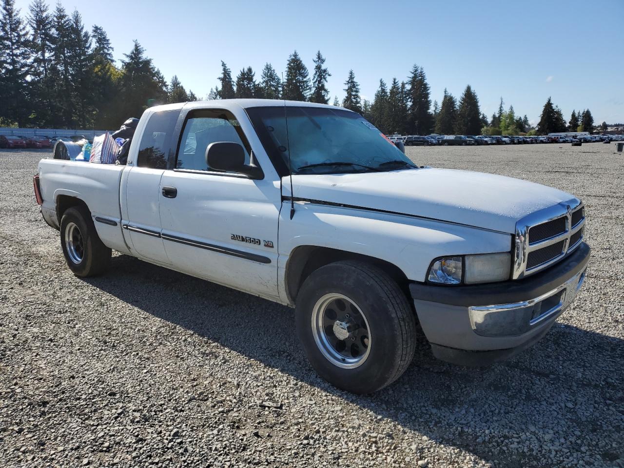 1B7HC13ZXWJ120451 1998 Dodge Ram 1500