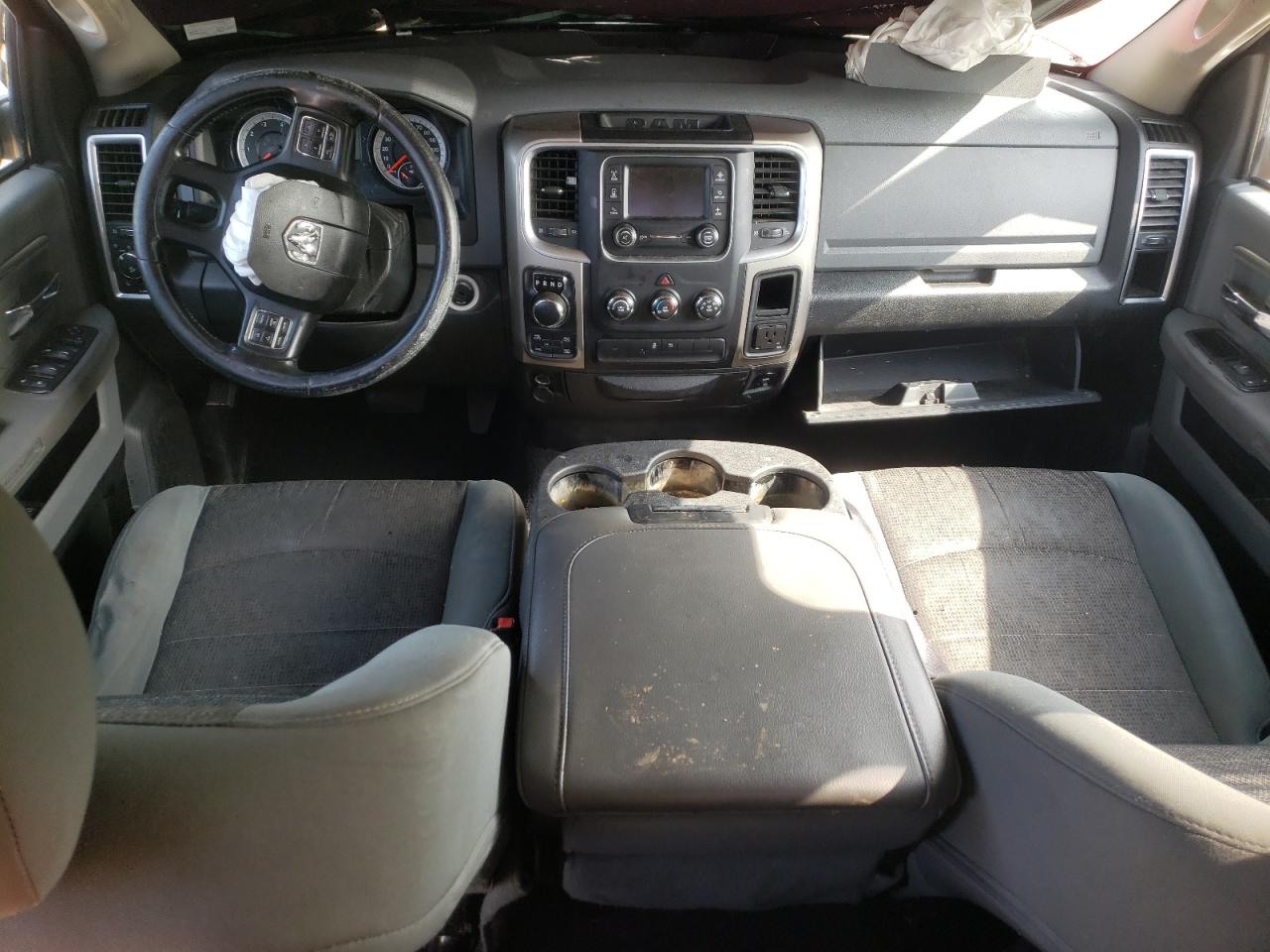 1C6RR7GT3FS511423 2015 Ram 1500 Slt