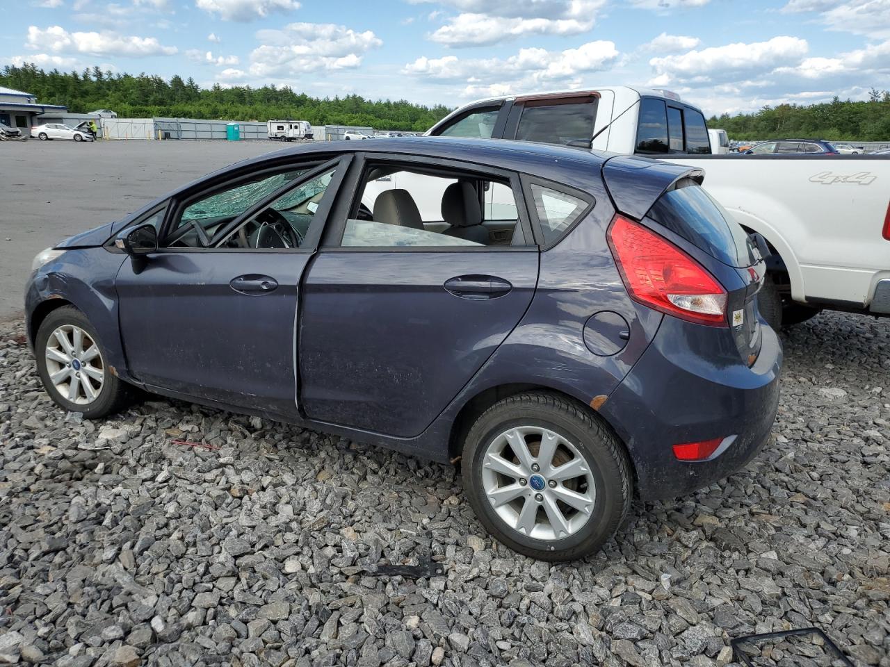 2013 Ford Fiesta Se vin: 3FADP4EJ1DM129492