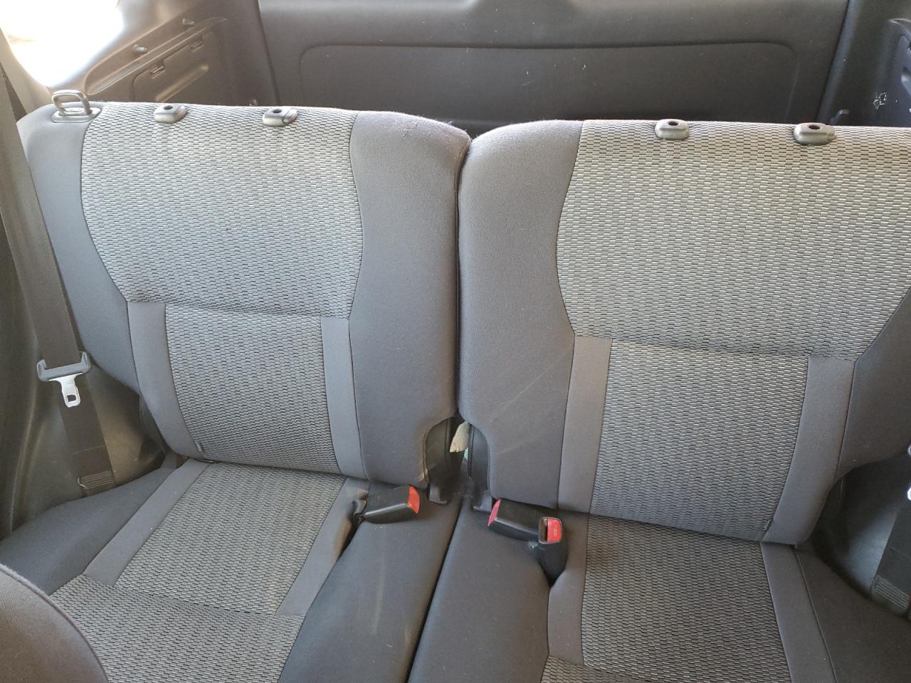 JTEHD20V246004483 2004 Toyota Rav4