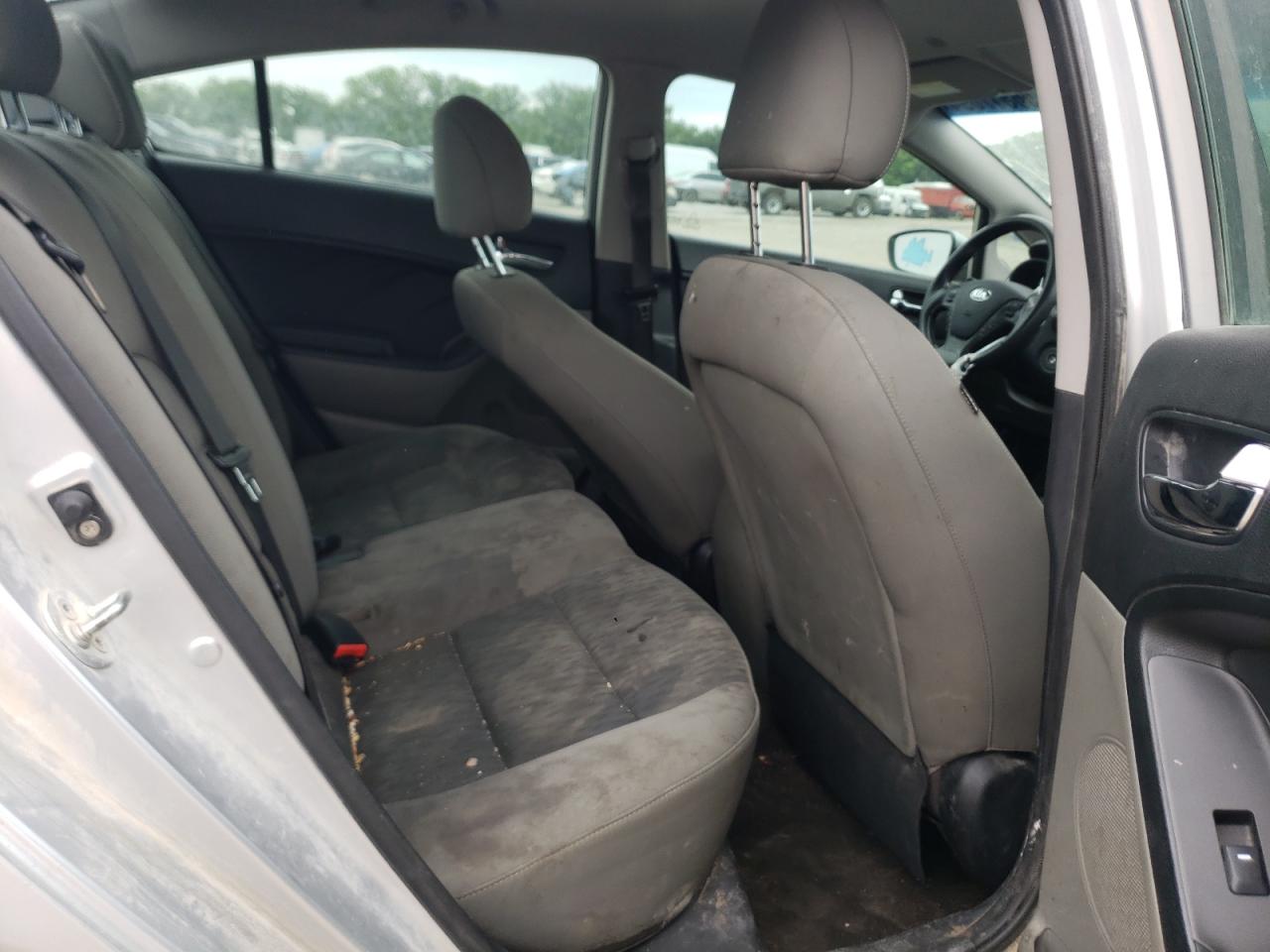 KNAFK4A69G5534185 2016 Kia Forte Lx