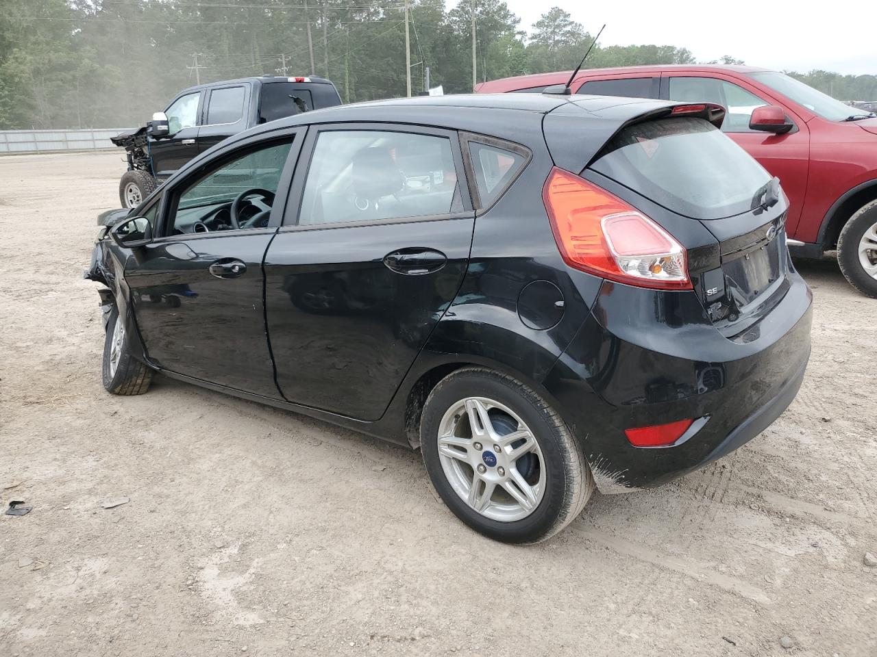 3FADP4EJ4JM108390 2018 Ford Fiesta Se