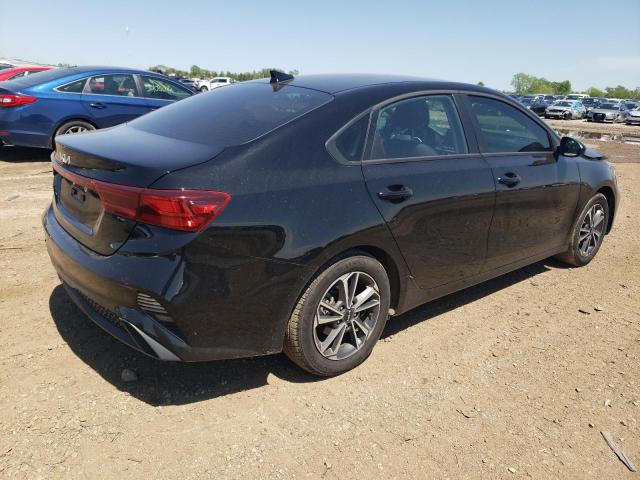 3KPF24AD8NE484608 Kia Forte FE 3